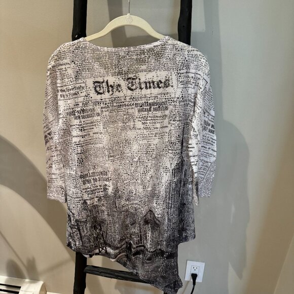 Jess & Jane Mesh Newspaper Quarter-Length Sleeve Shirt - Picture 2 of 5